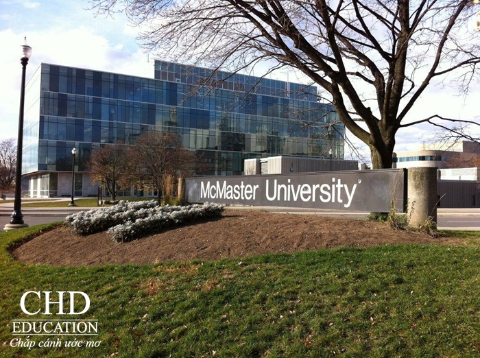 Du học Canada - Đại học McMaster
