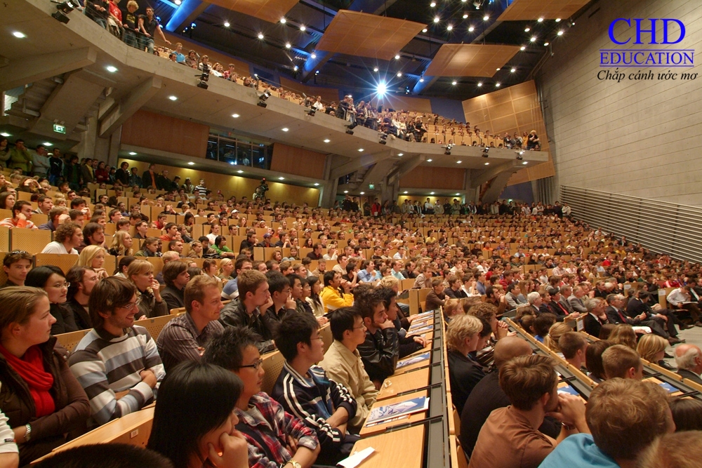 Sinh viên đại học kĩ thuật München