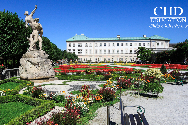 Cung điện Mirabel và những khu vườn ở Salzburg
