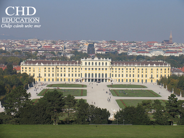 Cung điện hoàng gia Schönbrunn, Vienna