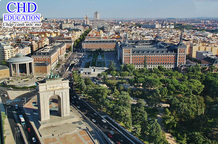  Moncloa, vùng đại học tốt nhất tại Tây Ban Nha