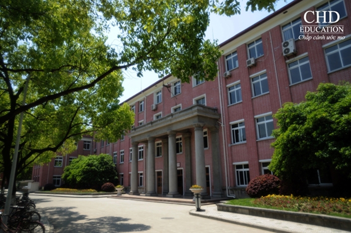 Đại học Thượng Hải Trung Quốc - ảnh 2