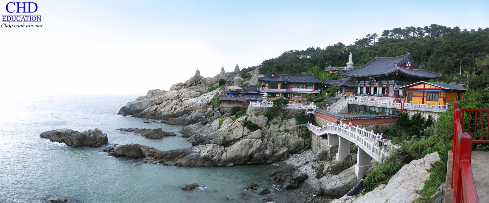 Du học Hàn Quốc - Khám phá đển chùa cổ kính tại Busan