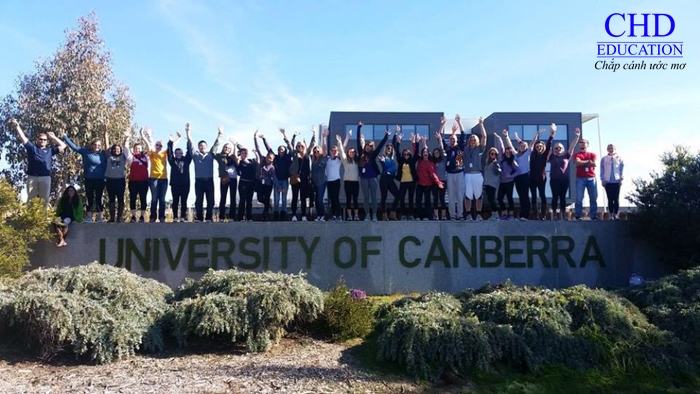Du học Úc đại học Canberra