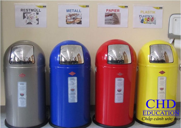 4 loại thùng rác với màu sắc khác nhau tại Đức