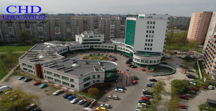 Đại học Lazarski - Du học Ba Lan