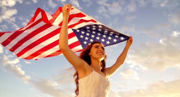 3 YẾU TỐ QUYẾT ĐỊNH ĐỂ BẠN ĐƯỢC NHẬP HỌC TẠI MỸ