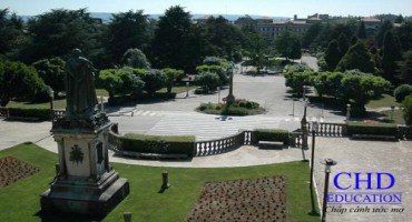 7 trường miễn kỳ thi đầu vào khi du học Tây Ban Nha 2017