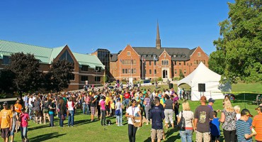 Đại học Algoma – Canada