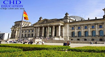 NÊN DU HỌC THẠC SỸ ĐỨC BẰNG TIẾNG ANH HAY TIẾNG ĐỨC?