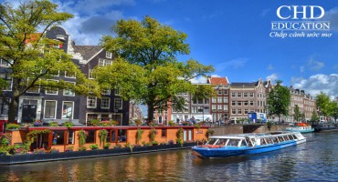 THĂM THÚ THỦ ĐÔ AMSTERDAM CỦA HÀ LAN