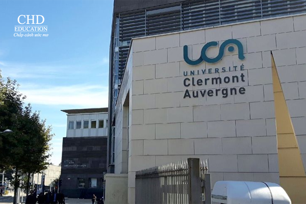 Đại học Clermont Auvergne