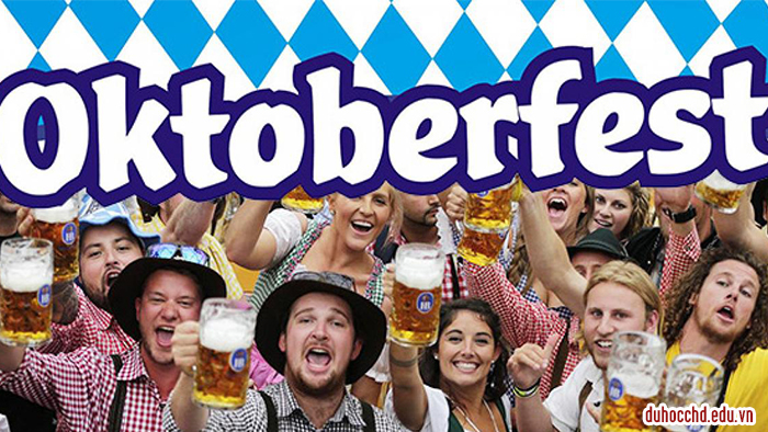 Bạn biết gì về lễ hội bia ở Oktoberfest ở Munich (Đức)