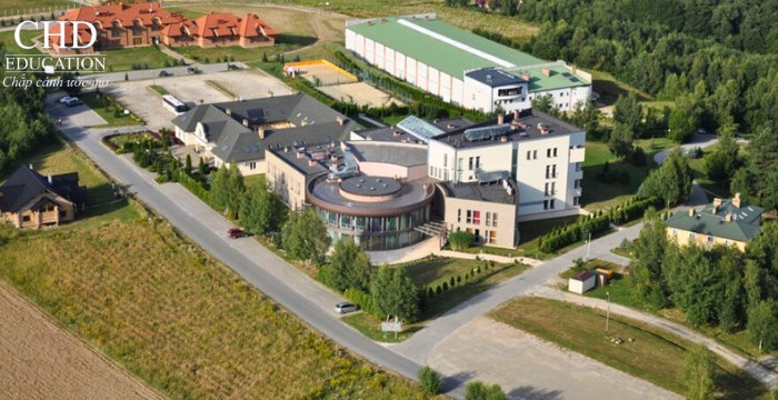 Đại học Công nghệ Thông tin và Quản lý Ba Lan (UITM)