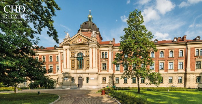 Đại học Kinh tế Krakow tại ba lan