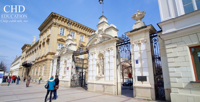 Đại học Warsaw - trường công lập tốt nhất tại ba lan