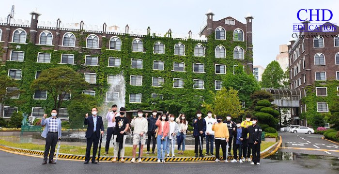 sinh viên tại trường dại học gwangju