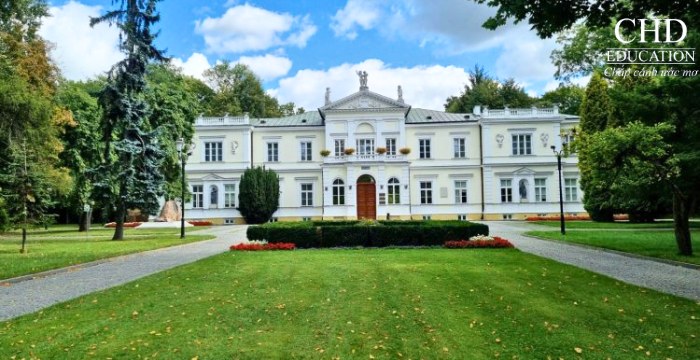 Đại học Khoa học đời sống Warsaw Ba Lan