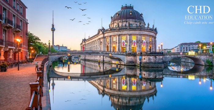 Đào bảo tàng tại Berlin Đức