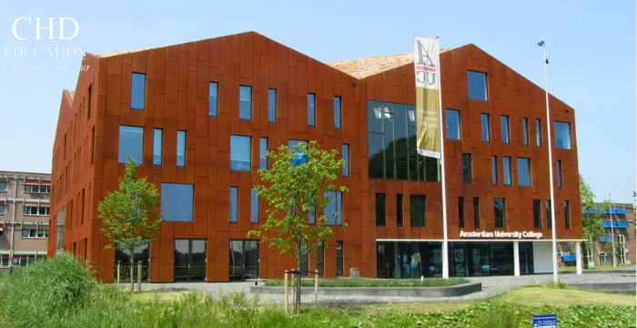 Đại học Cao đẳng Amsterdam