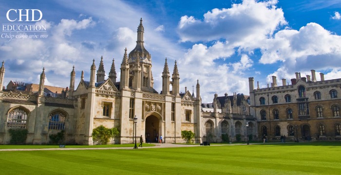 Học Công nghệ sinh học tại Đại học Cambridge 