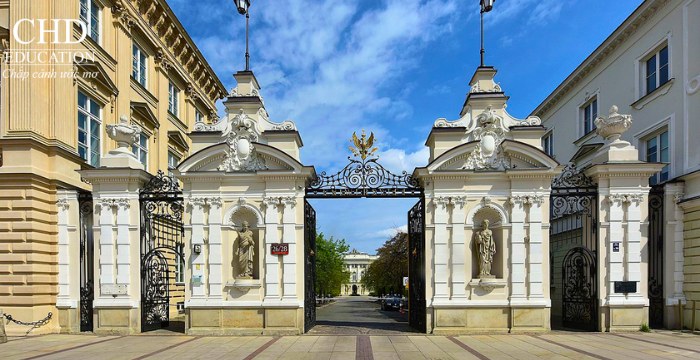 Đại học Warsaw Ba Lan