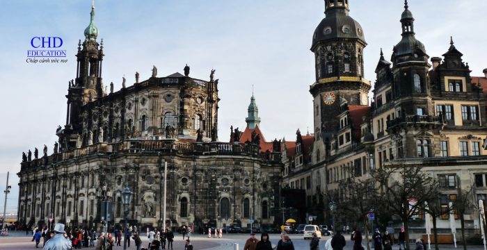 Lựa chọn bằng thạc sĩ phù hợp nên cân nhắc điều gì