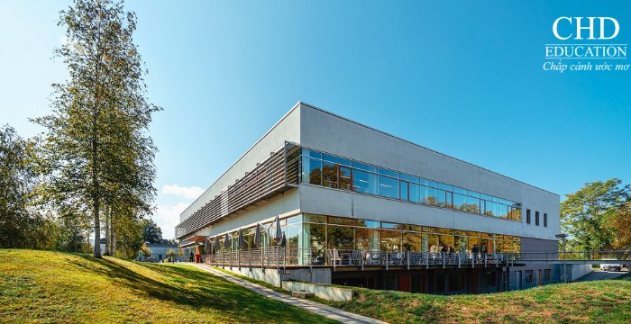 thi đầu vào của Đại học KHUD Zittau