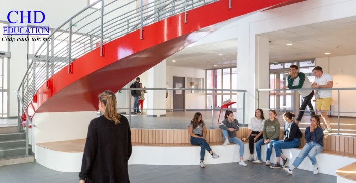 học tại Đại học Clermont-Auvergne