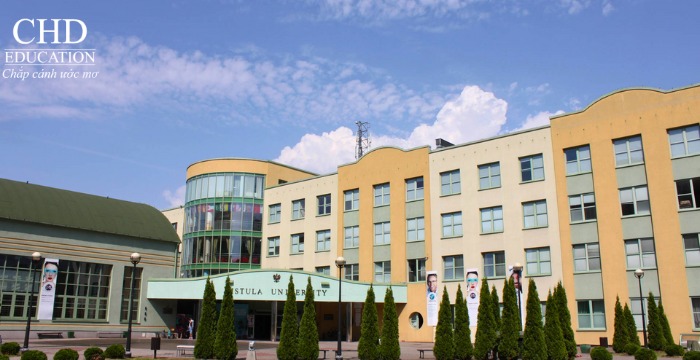 Đại học Vistula Ba Lan