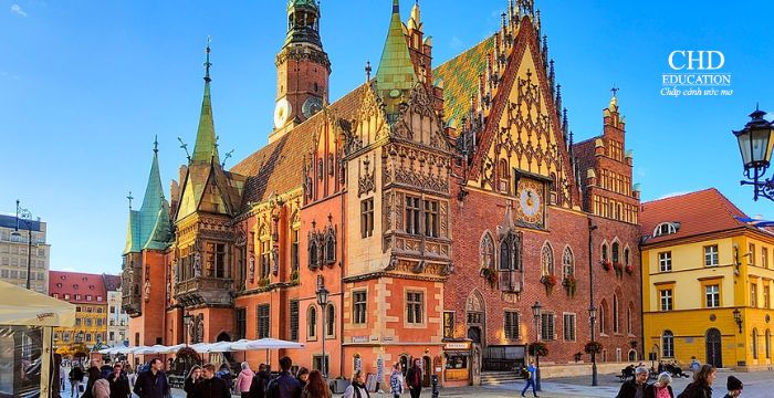 Học phí và chi phí sinh hoạt ở Wroclaw