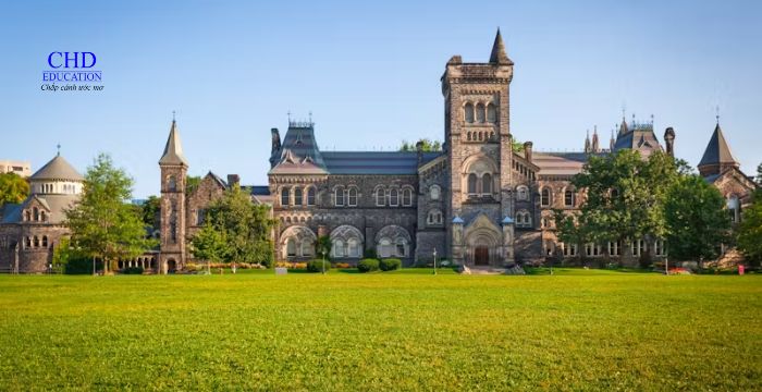 Top 10 đại học hàng đầu Canada 