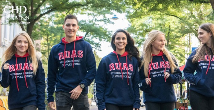 sinh viên Đại học Khoa học Ứng dụng Rotterdam