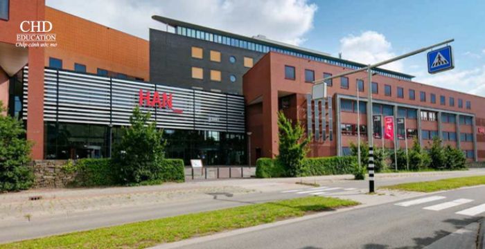 Lý do nên chọn UE cho hành trình du học Đức