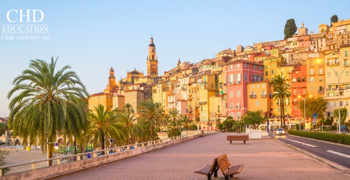 học tại Đại học công lập ở Pháp