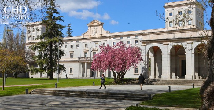 Đại học Navarra Tây Ban Nha