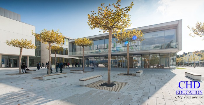 học tại Đại học Giessen