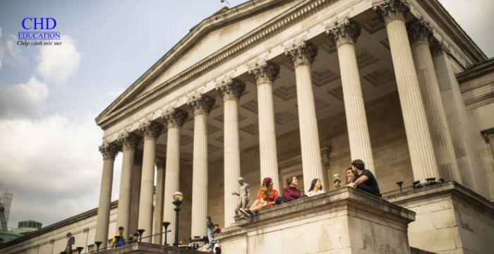 Các trường đại học truyền thống