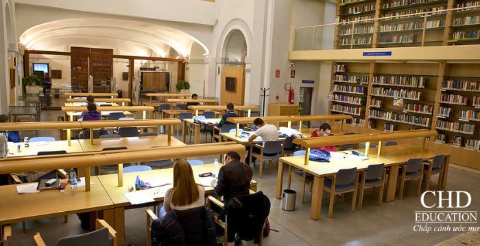 thư viện Đại học Alcala