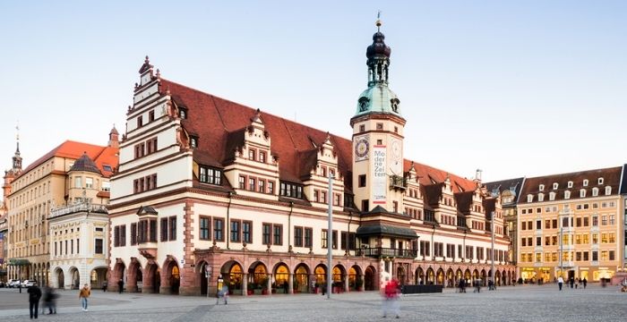 SO SÁNH CHI PHÍ SINH HOẠT DU HỌC TẠI 4 THÀNH PHỐ Ở ĐỨC