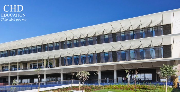 học tại Tây Ban Nha