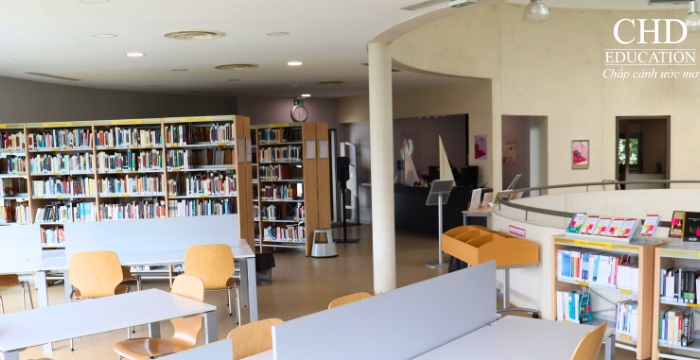 thư viện Đại học Paris Nanterre