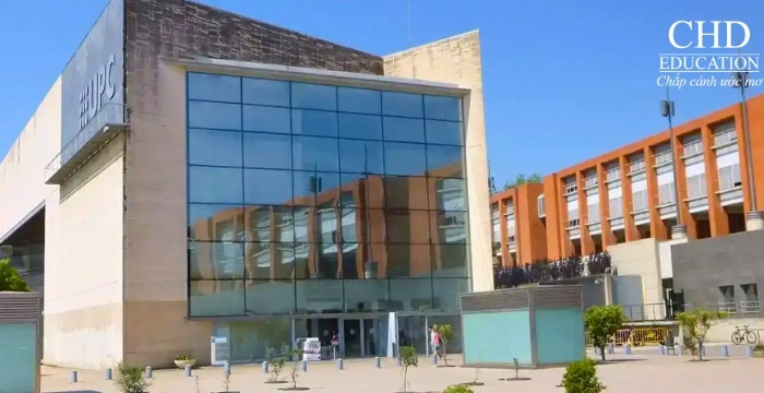 học STEM tại Đại học Bách khoa Catalonia