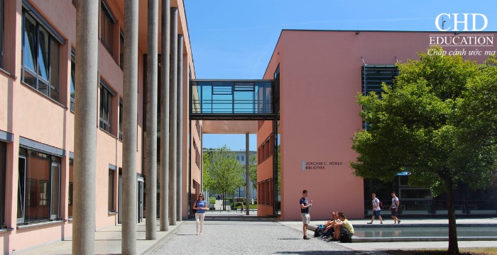 Viện Công nghệ Deggendorf Đức