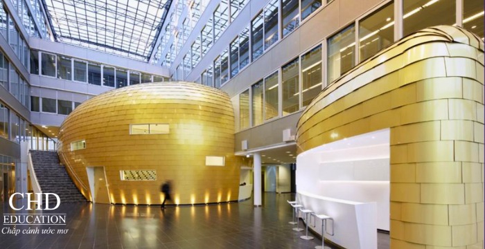 Đại học Kühne Logistics Đức