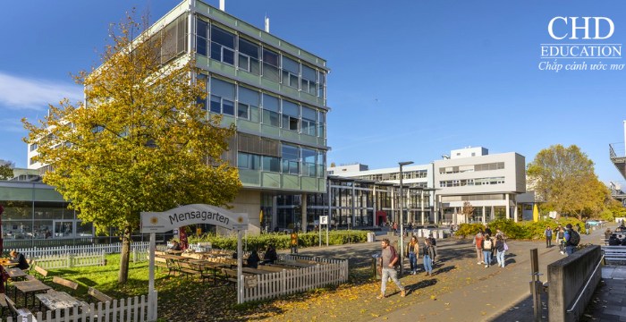 học tại Đại học Koblenz