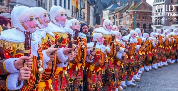 Lễ hội Carnival Binche nổi tiếng tại Bỉ
