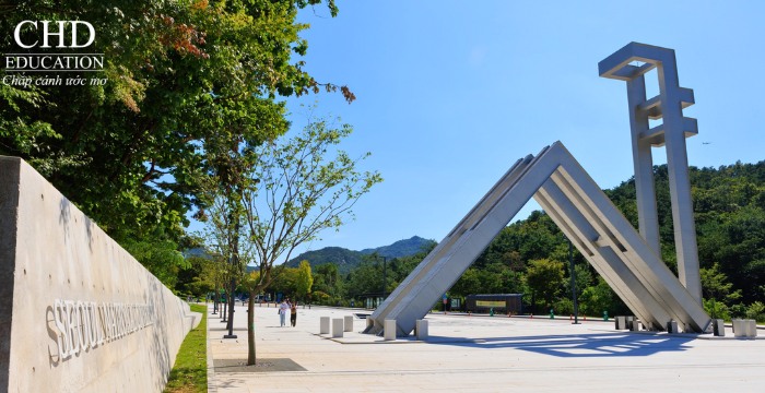 học sư phạm tại Đại học Quốc gia Seoul 