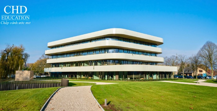 học cử nhân ngành logistics tại Đại học KHUD Howest