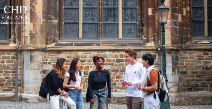 học KHXH và nhân văn tại Pháp